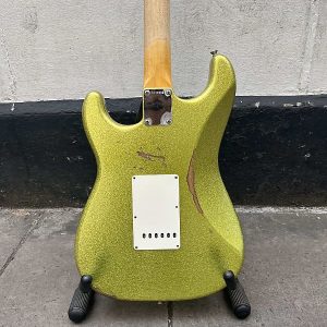 Fender Custom Shop '60 Reissue Stratocaster Relic Chartreuse Sparkle - Image 6