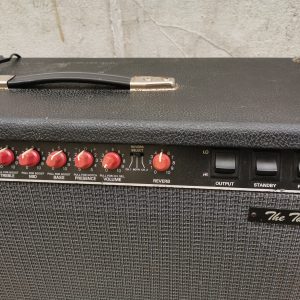 Fender 'The Twin' 2-Channel 100-Watt Guitar Amplifier, 2 x 12" - Image 6